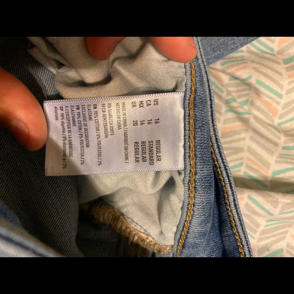 Jeans - Picture 2 of 5